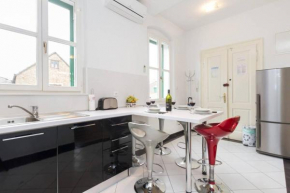 Отель Apartment Central Old town  Сплит